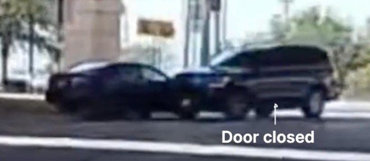 Frame 1 of 19: Door closed