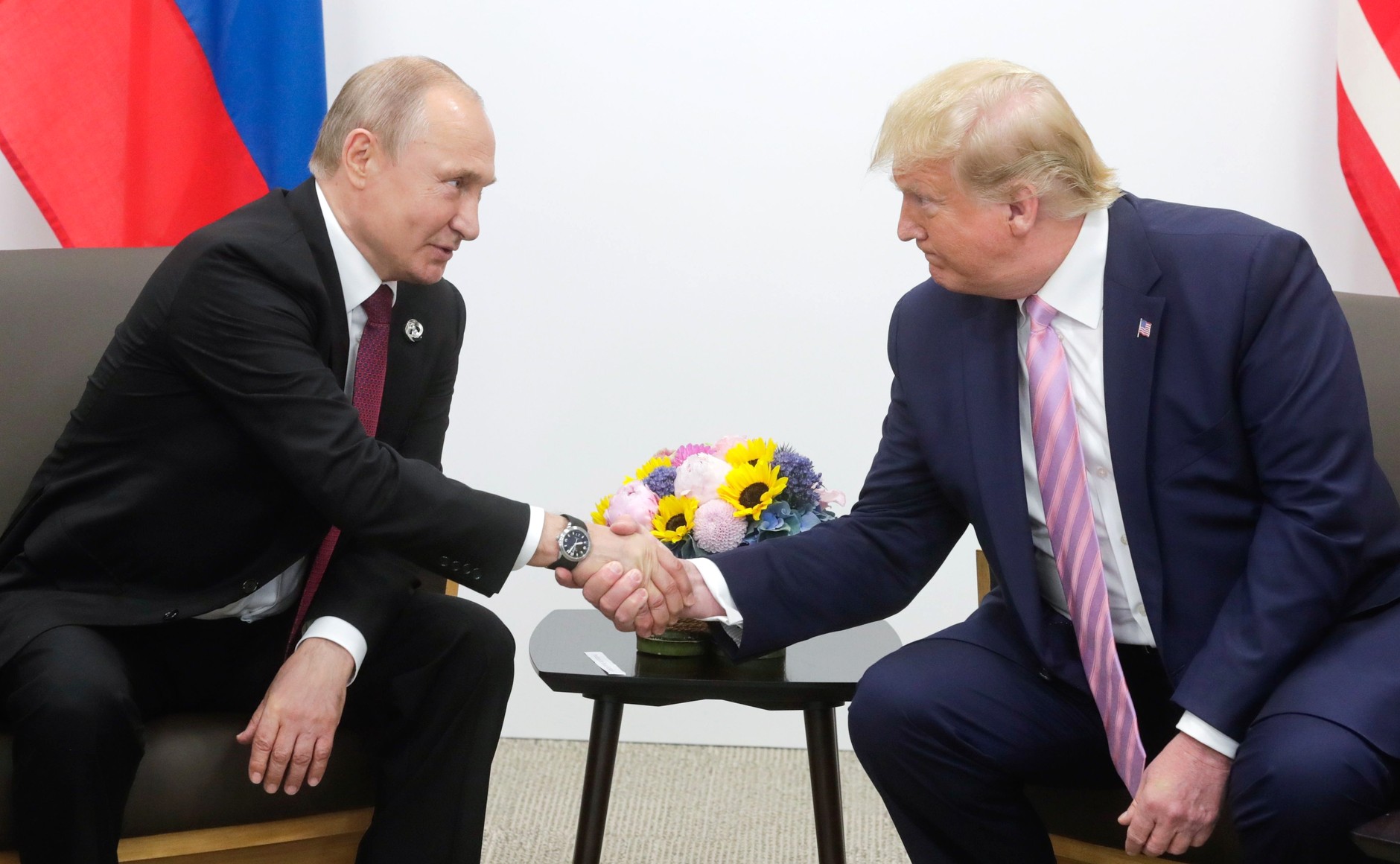 Trump’s Ukraine Peace Plan Would Hand Putin Ukrainian Territory