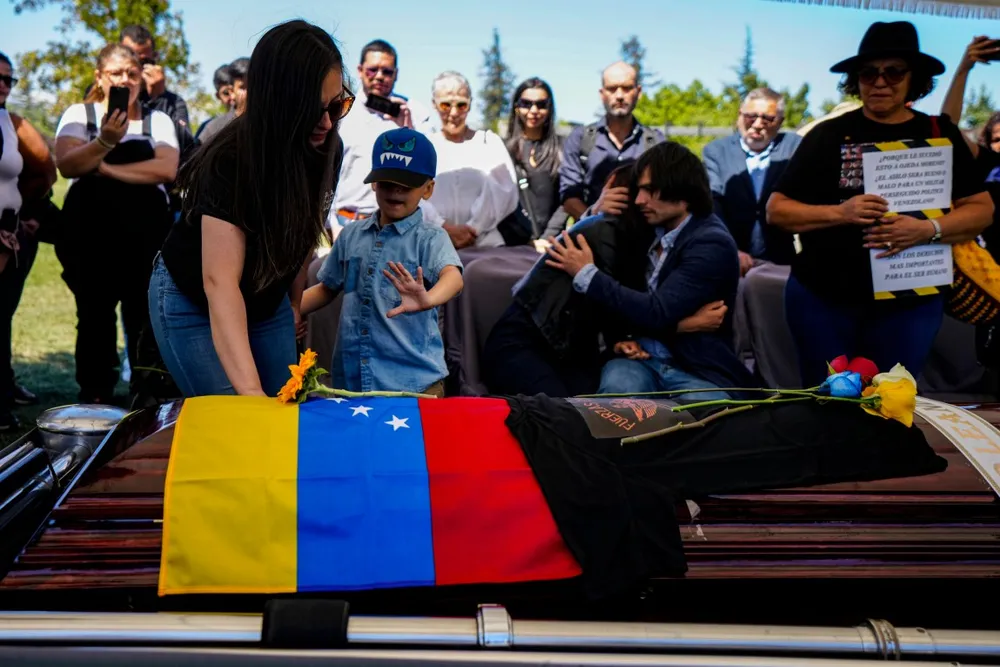He’s Suspected of Hiring a Venezuelan Gang for a Political Killing. Trump Officials Still Work With Him.
