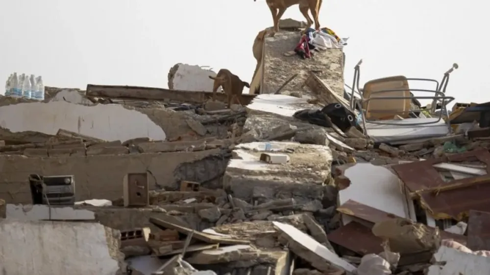 Venezuela's Earthquake Toll Rises Above 2,200, With Tens of Thousands Still Unaccounted For