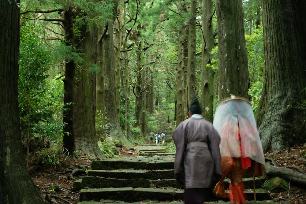 AI is changing pilgrims’ journeys, but sacred journeys have always adapted to new technology