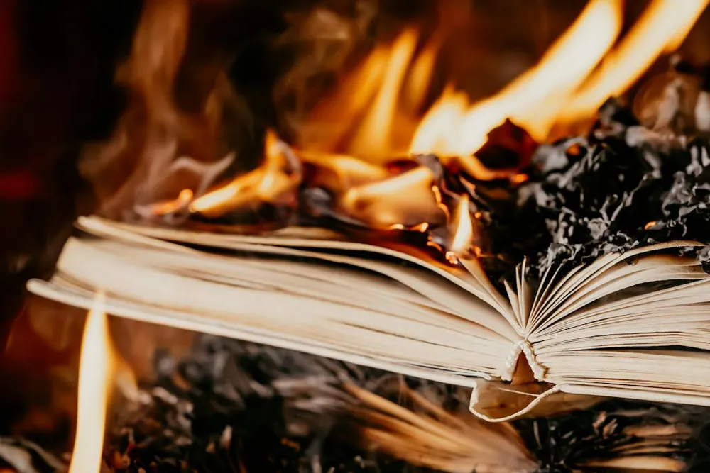 More than 50 years after a North Dakota school district burned copies of Kurt Vonnegut’s ‘Slaughterhouse-Five,’ the anti-war novel is still being censored