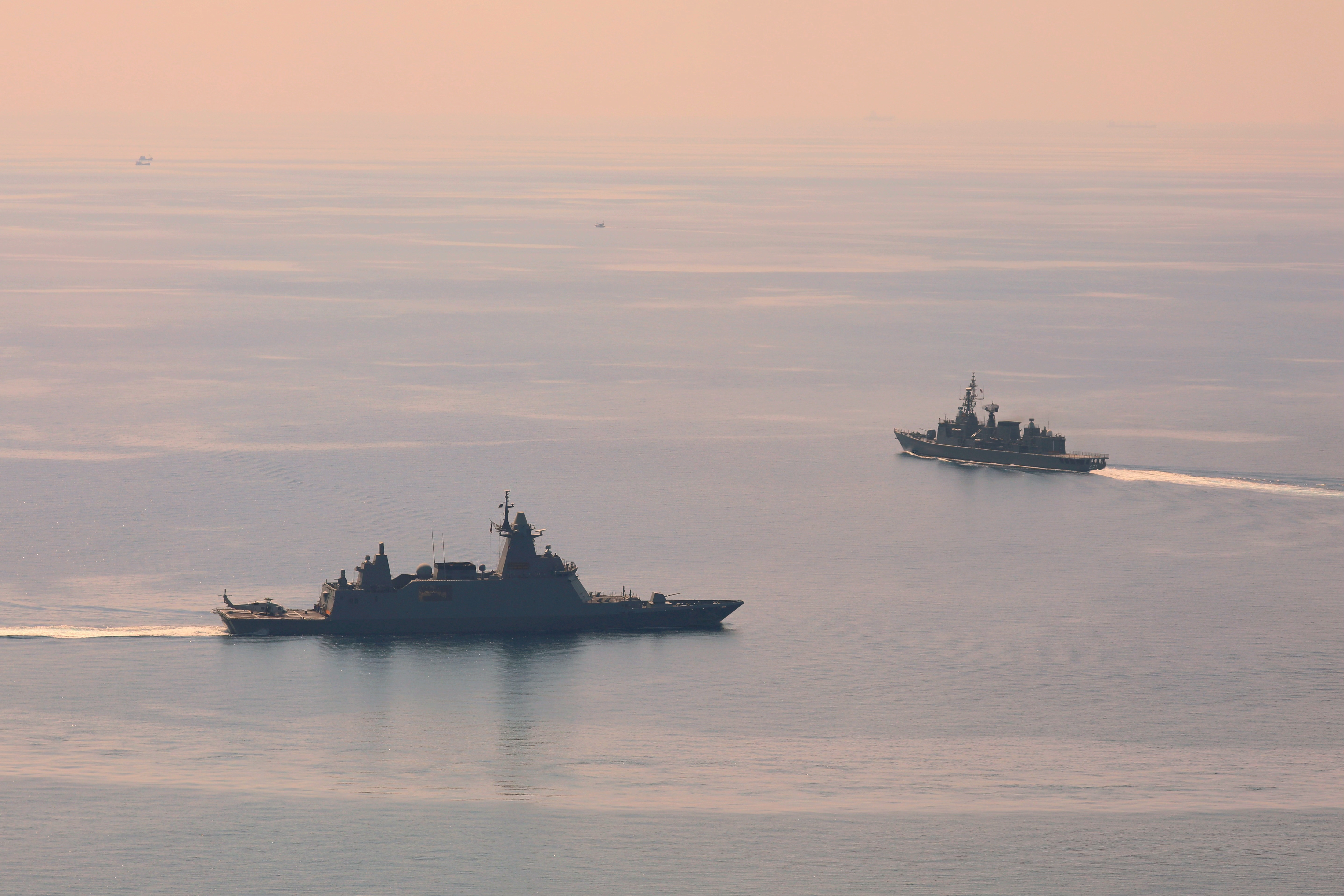 The USA Violates Ceasefire with Further Strikes on Iran
