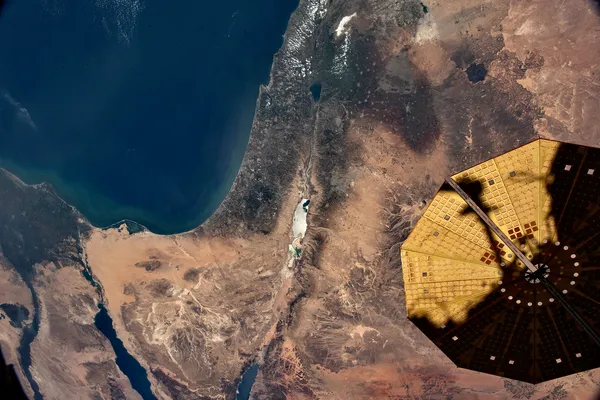 Israel Wants to Install Weapons in Space