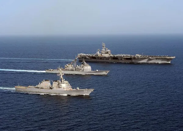 USA Cancels Iran Sanction Waivers After Provoking Strikes on Ships in Strait of Hormuz