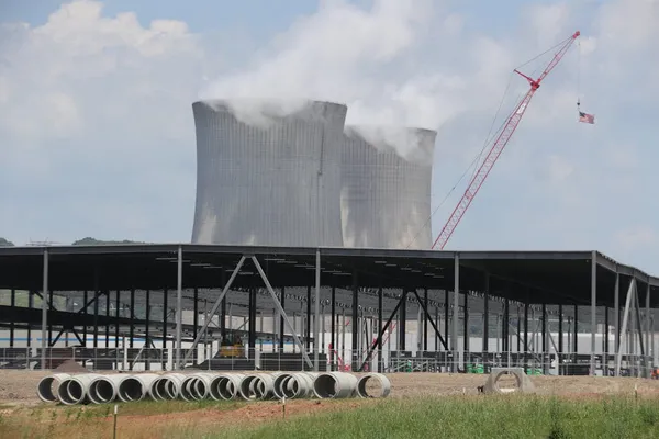 Data center projects in Pennsylvania face stronger local scrutiny after Shapiro’s executive order